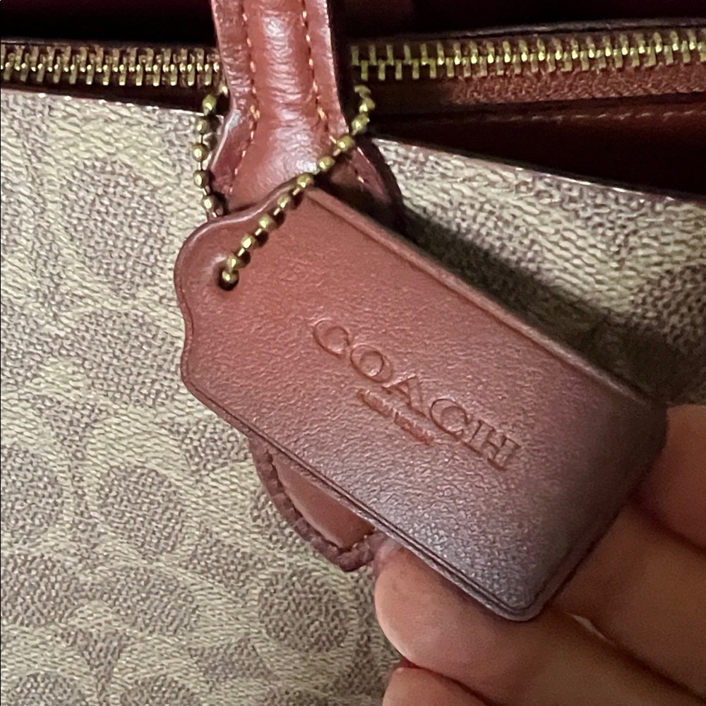 Coach Signature Willow Canvas Tote in Tan and Brown - Hard to Find! - Picture 2 of 8